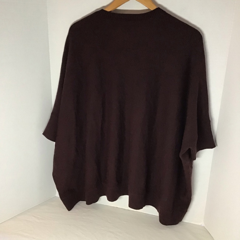 Ann Taylor box shape  loose fit sweater - Picture 2 of 6